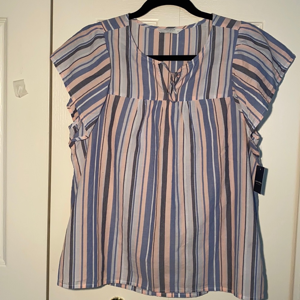 NWT Lucky Brand keyhole shirt